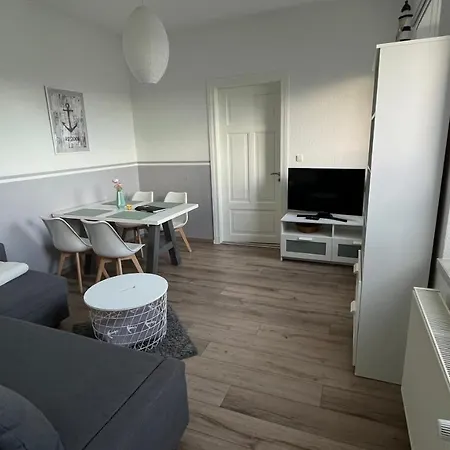 Ferienwohnung Mit Warnowblick Apartment